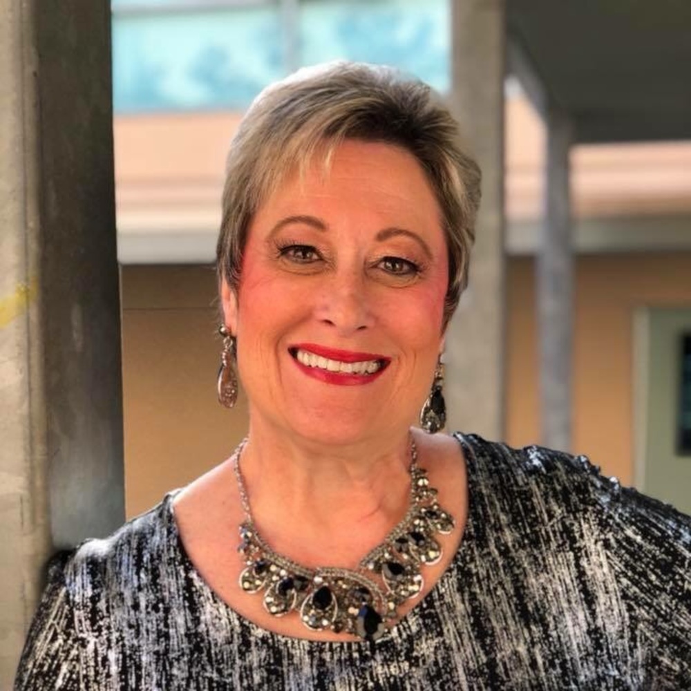 Meet your Posher, Deb